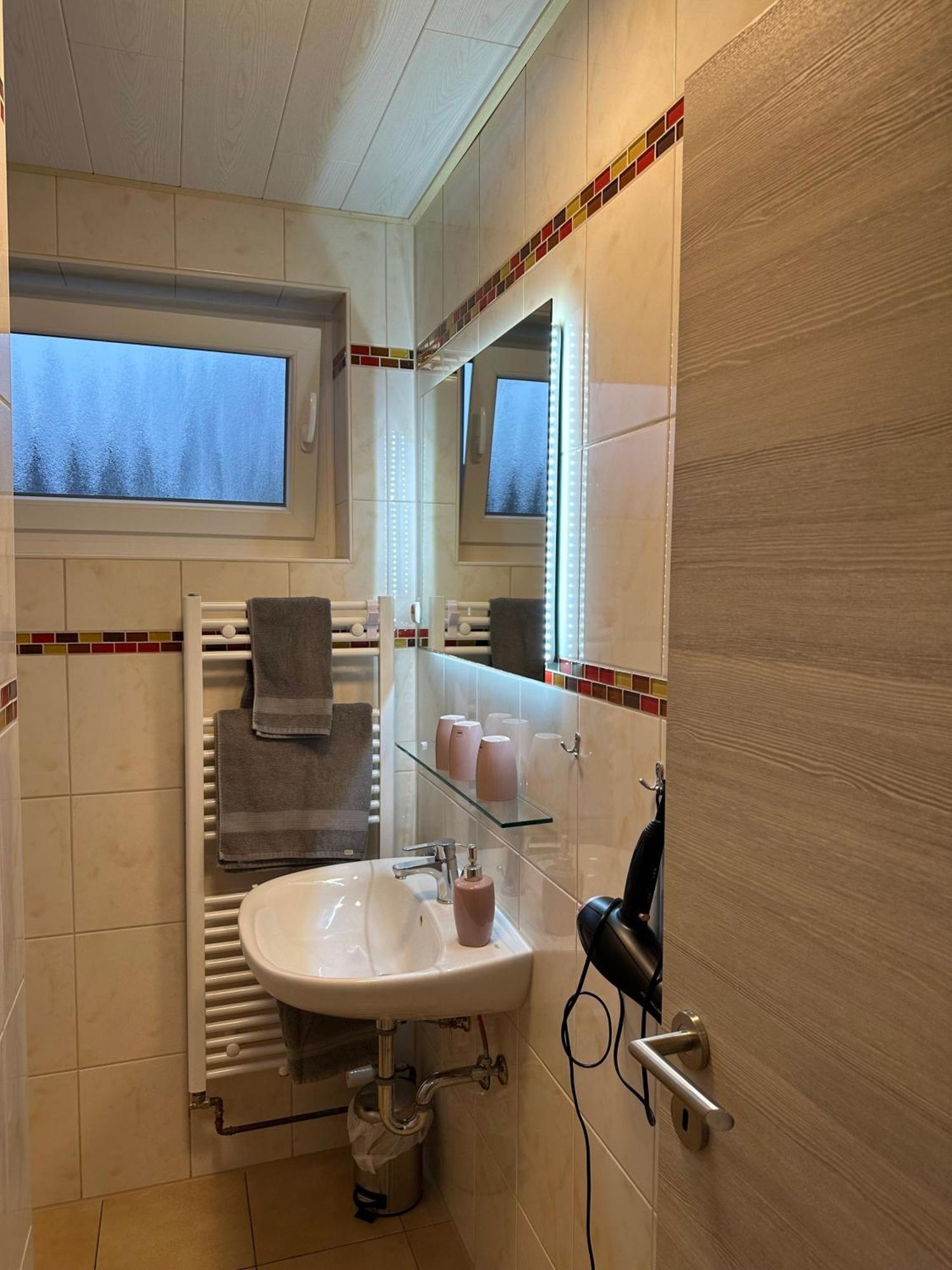 Ferienwohnung Haus Boje "Knurrhahn" Neuharlingersiel Zewnętrze zdjęcie