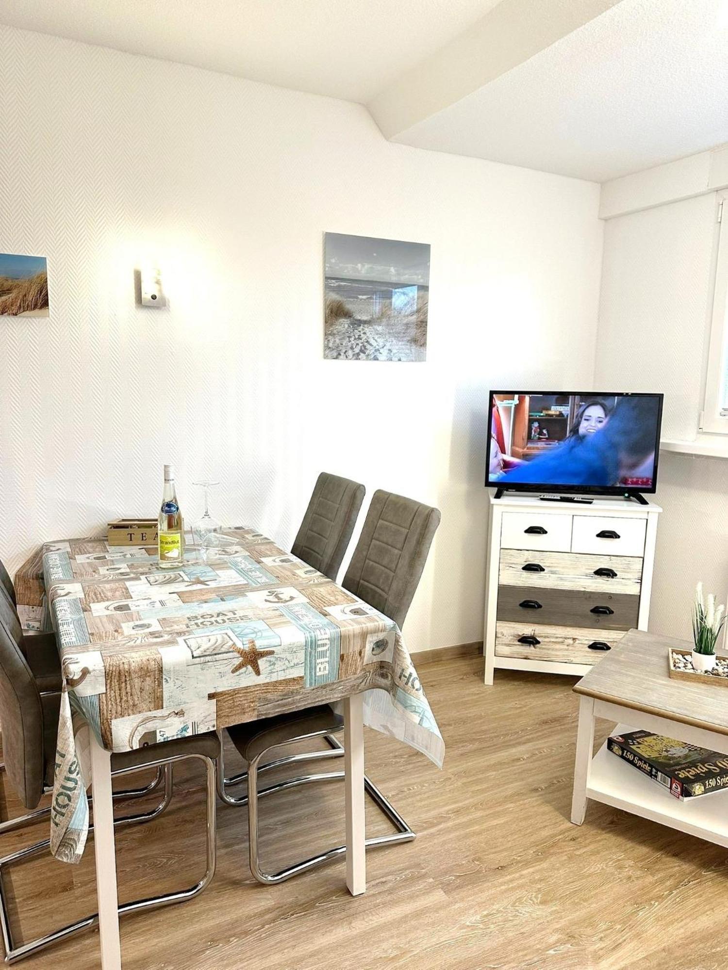 Ferienwohnung Haus Boje "Knurrhahn" Neuharlingersiel Zewnętrze zdjęcie